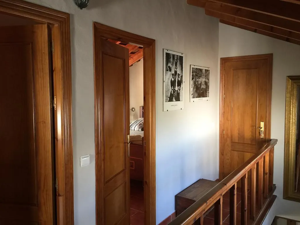Casa Rural Aldea Chica Los Canos De Meca Holiday home